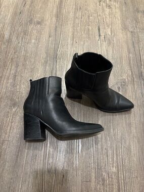 Mark Fisher Women's Black Pointed Toe Block Heel Ankle Boots